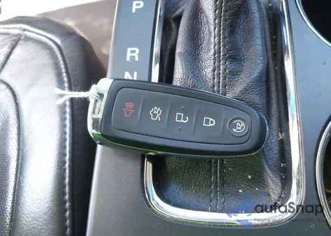 2015 Ford Flex Limited z USA, uszkodzony, nr VIN 2FMHK6D80FBA03676